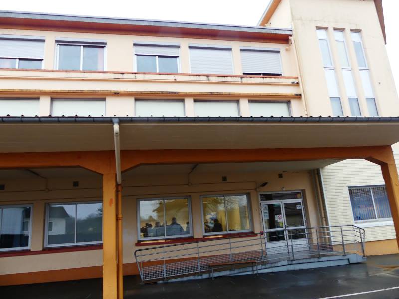 Ouverture de la première unité d'enseignement externalisée des Vosges-ecole-gohypre-thaon-les-vosges (36)