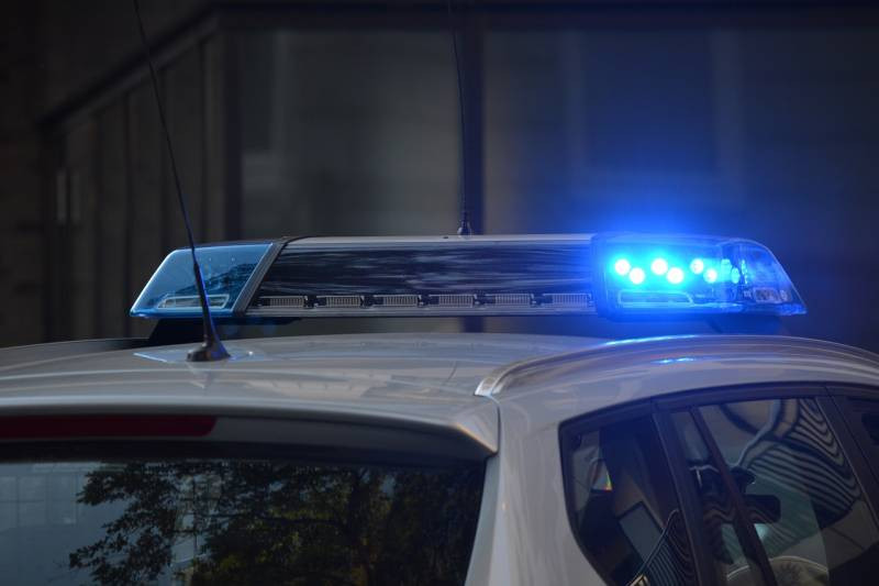 police-2-800x533