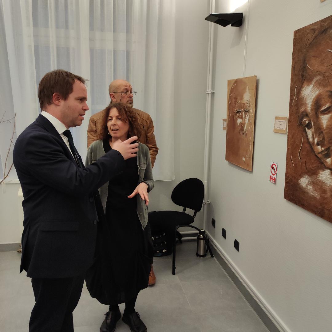 Exposition 1
