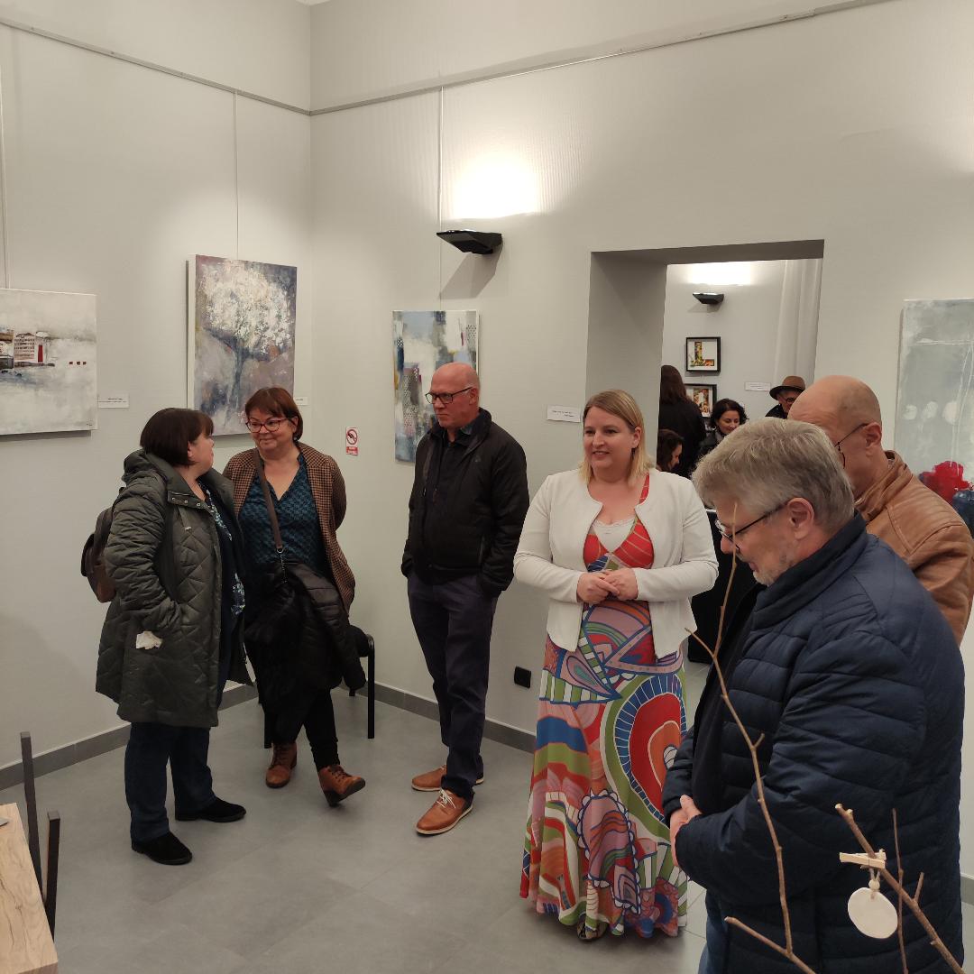 Exposition 6