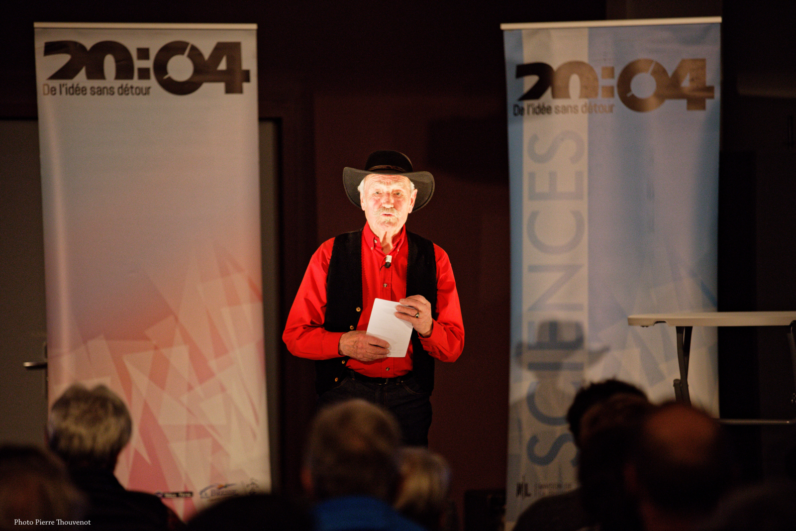 ACTU-MLB-claude vanony