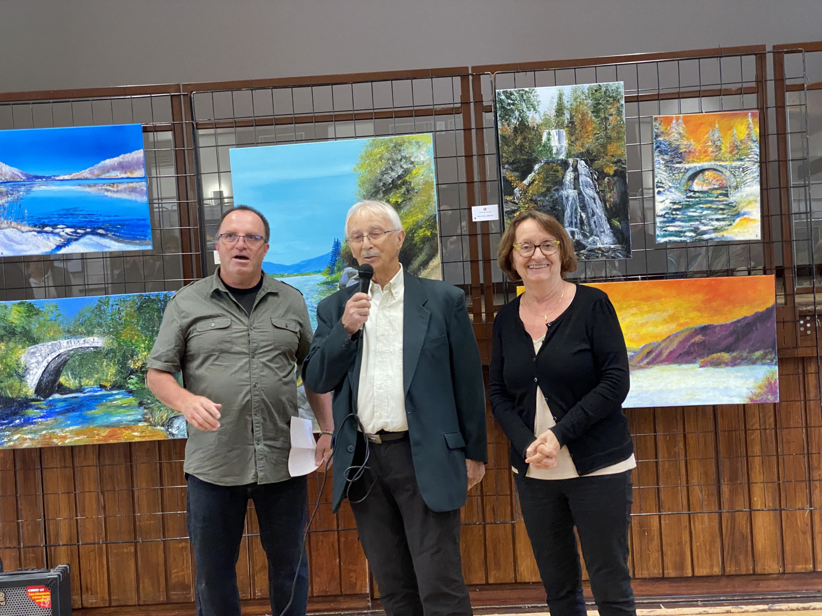 Le président et ses 2 intervenants Lysiane Le Guernic et Pierre Creusot