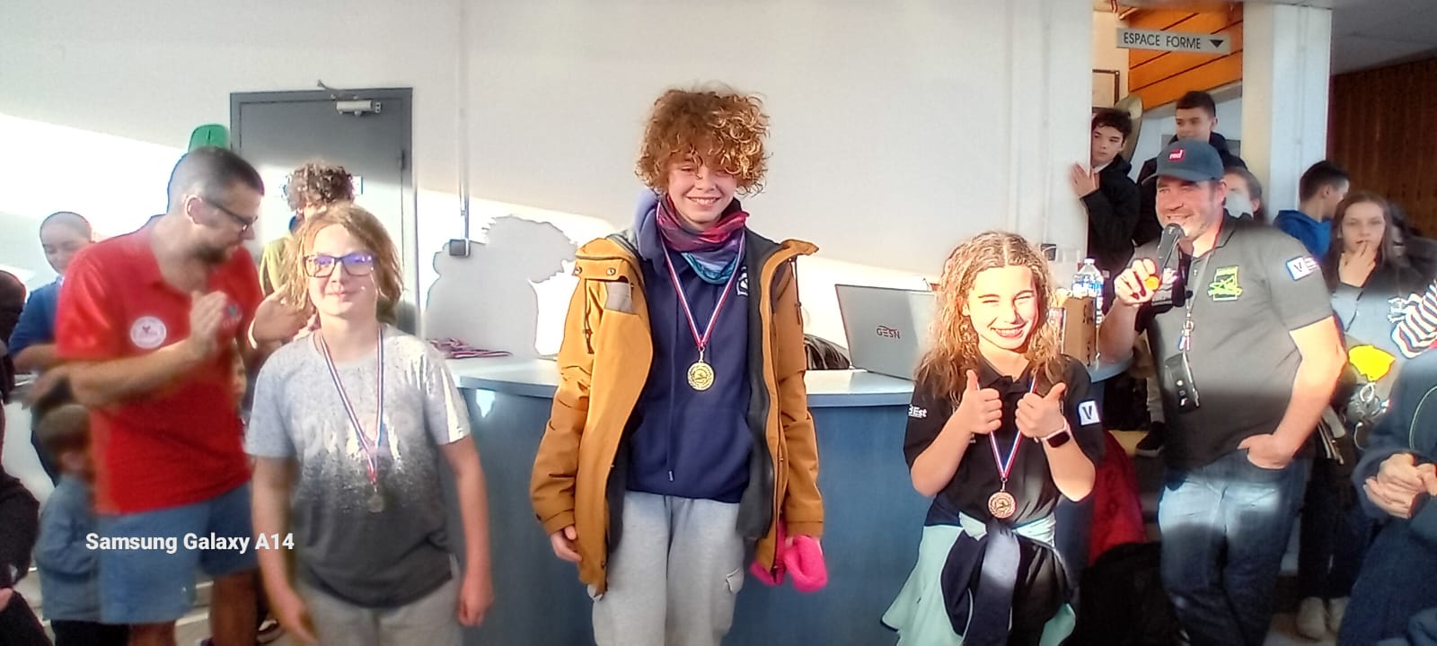 Héloïse MAZERAT à droite - 3ème benjamine